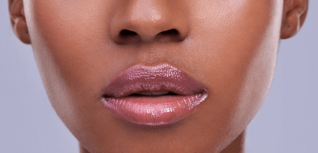 Lips    If I had to teach someone just one thing about lip color, it would be this: Find a lipstick that looks good on your face when you are wearing absolutely no makeup."   - Bobby Brown | Ellice Darien Beauty
