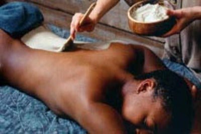 Back Facial - Ellice Darien Beauty
